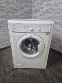 Стиральная машина Indesit IWSB 5105 